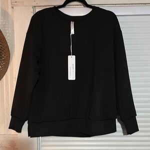 Scarlett Black Boxy Sweatshirt